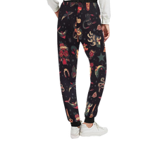 三SENSEI34十The Art World四SEAVERSESUIT