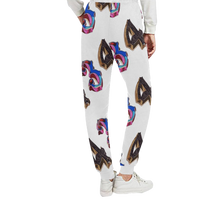 REIGNSUIT