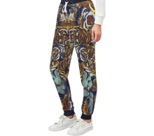 三SENSEI34十The Art World四ZOOSUIT